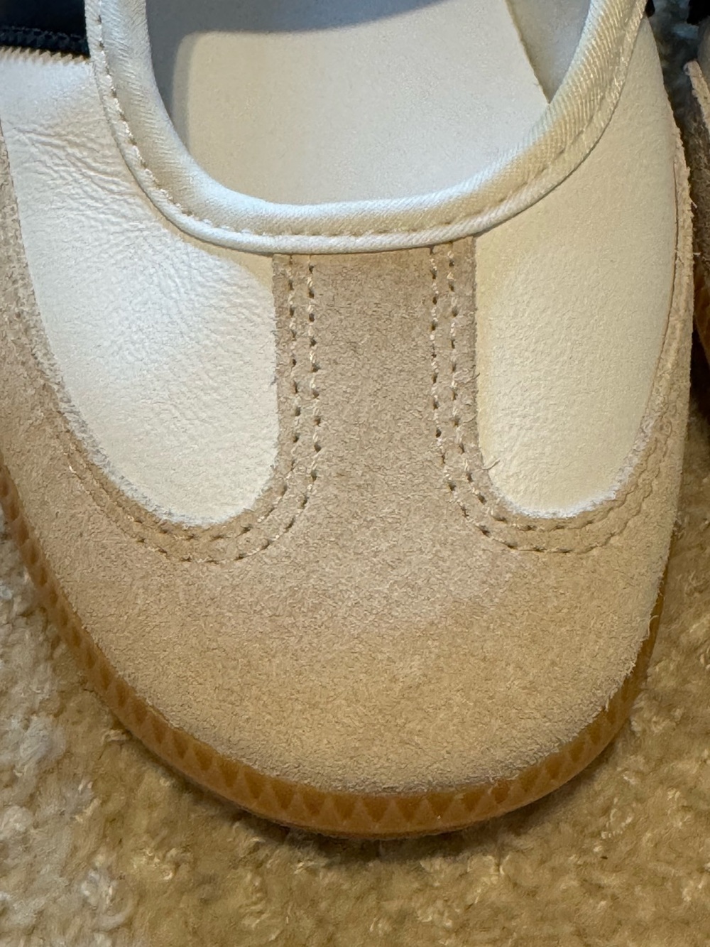 NEW adidas Samba Jane Shoes in Cloud White / Alumina / Core Black - Picture 6 of 10
